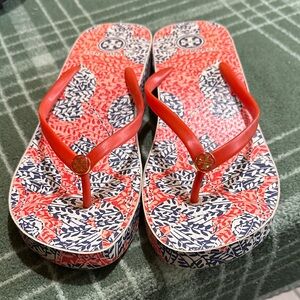 Tory Burch Red and Navy Patterned Sandals size 10